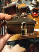 Perfect VanishRing Box (with padlock) by Marco Silverii & Strixmagic – vanishing ring box - immagine 2